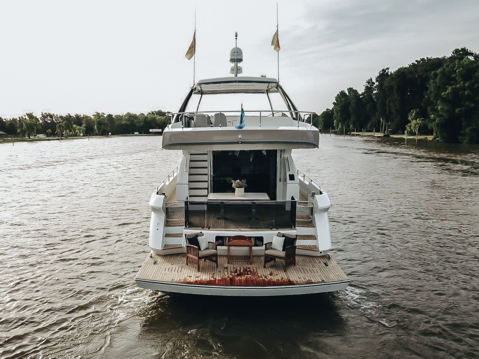 RIVIERA 60