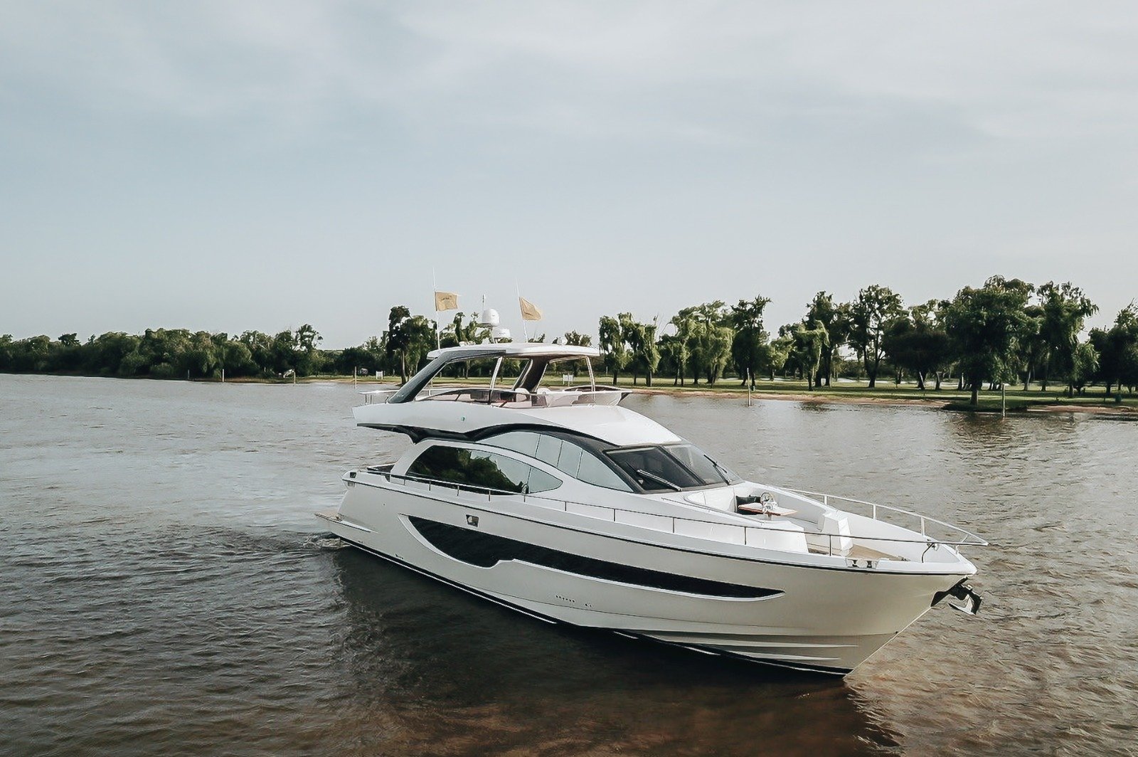 RIVIERA 60