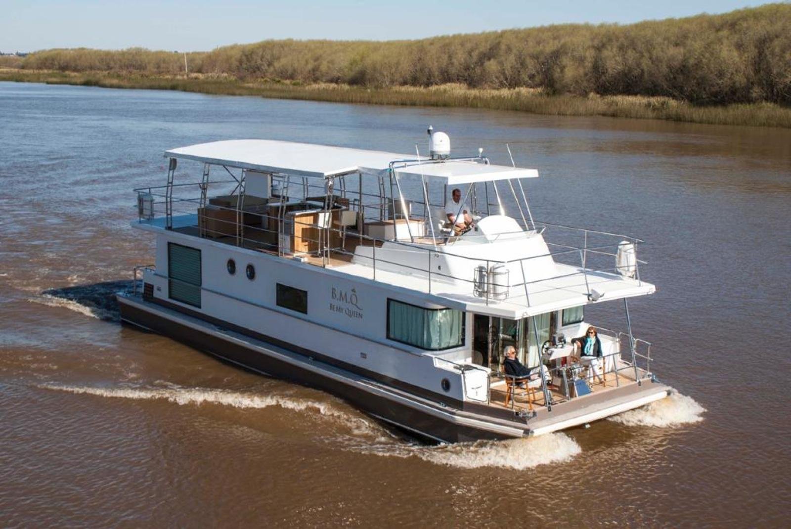 HOUSEBOAT